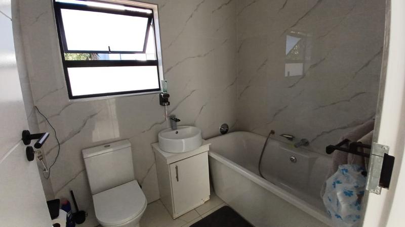 4 Bedroom Property for Sale in Hartbeespoort Dam Nature Reserve North West
